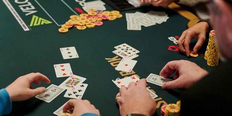 Lý do hội viên cần ghi nhớ hết thứ tự bài poker